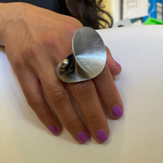 SOUND | VOLUME Adjustable Aluminum Cocktail Ring with Recycled Record Vinyl & Simulated Pearl