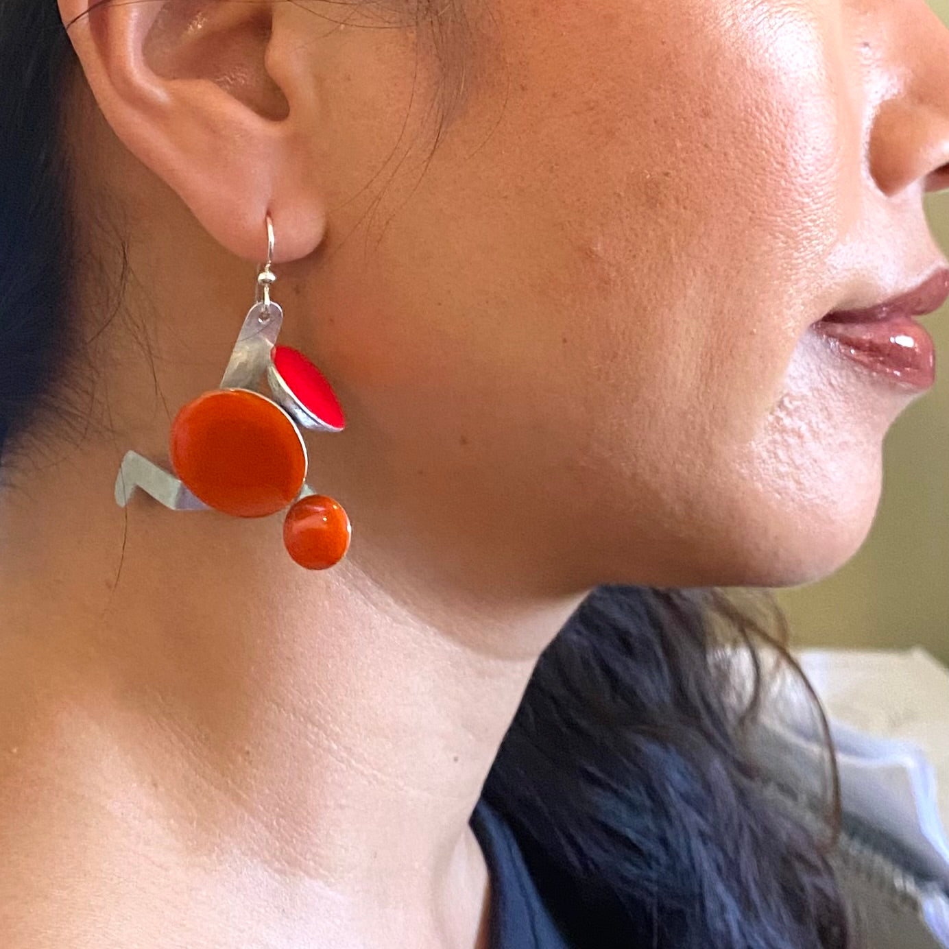 RENEW 1 Compact Multi-Directional Earrings