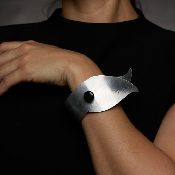 FICA2 Large Double leaf shaped cuff