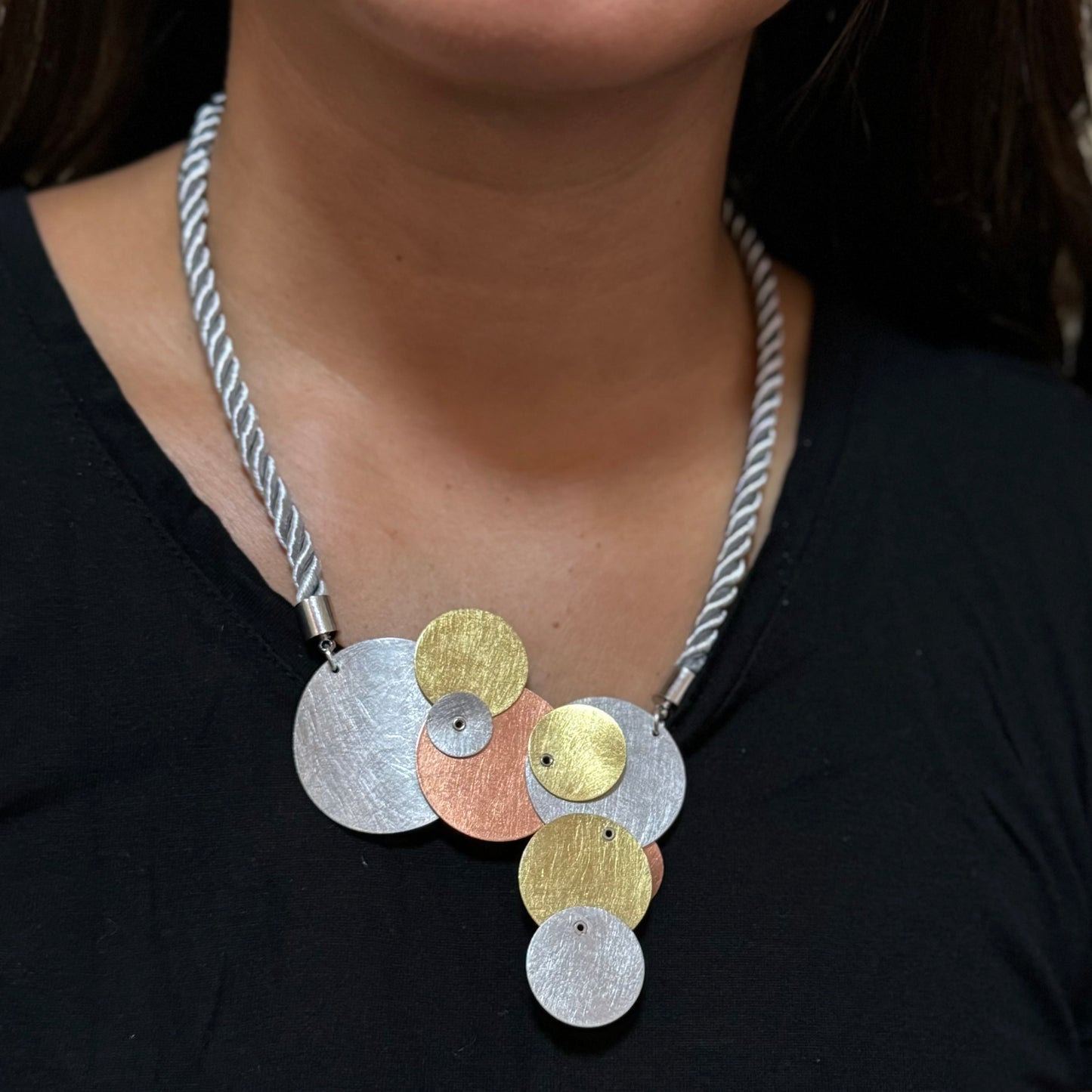 BUBBLES | TICKLE 1 Assymetrical Tri Metal Circle Necklace