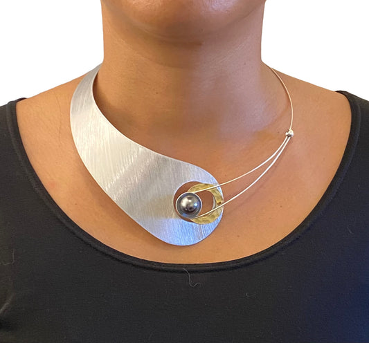 MOON - BEST SELLER Elegant Asymmetrical Metal Collar Necklace