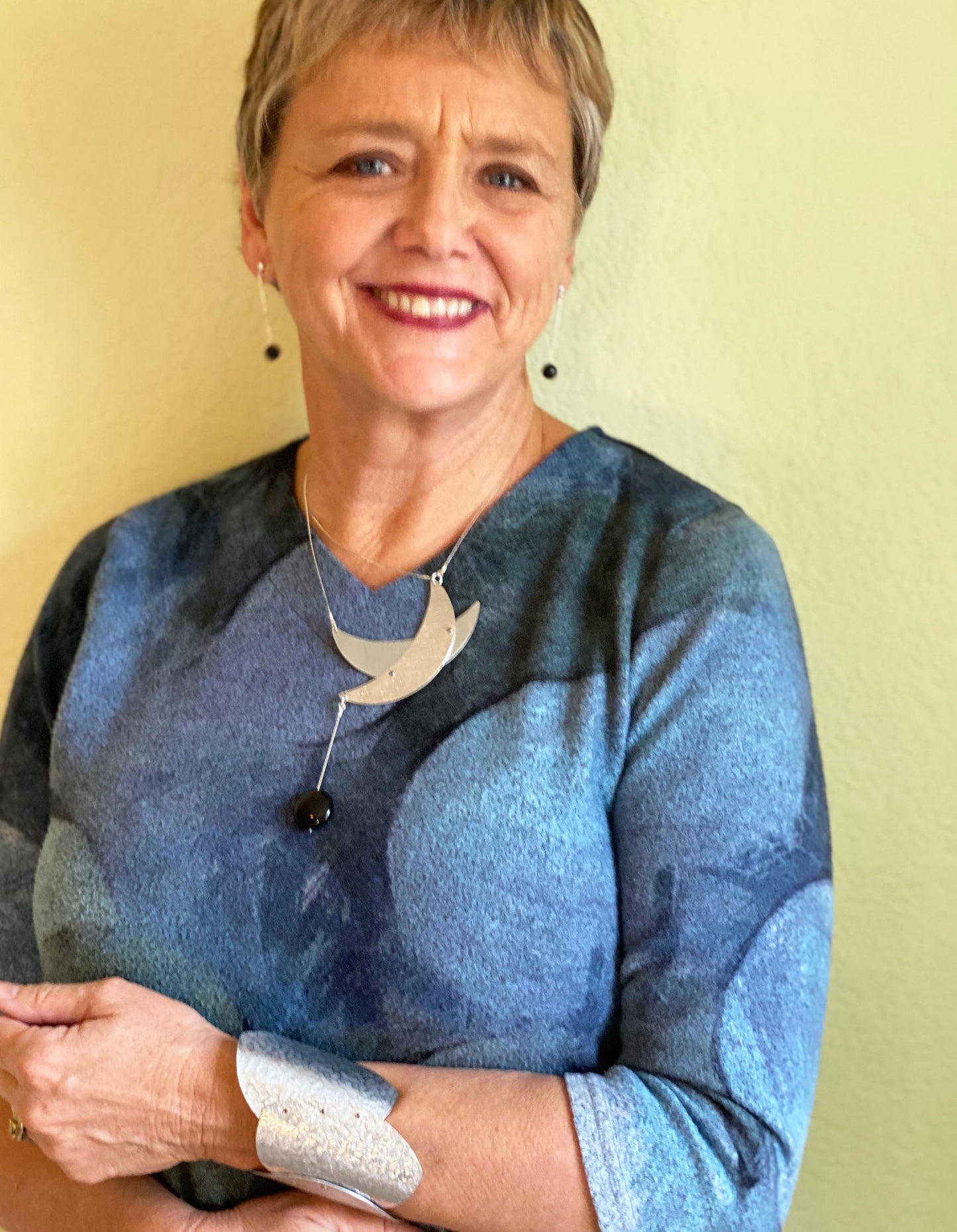 CRESCENT MOON Delicate lightweight asymmetrical Necklace with Onyx from the Lunar Collection