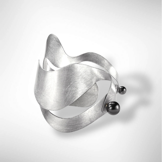 VIBE Substantial Mid-Arm Wavy Cuff from the SOUND Collection