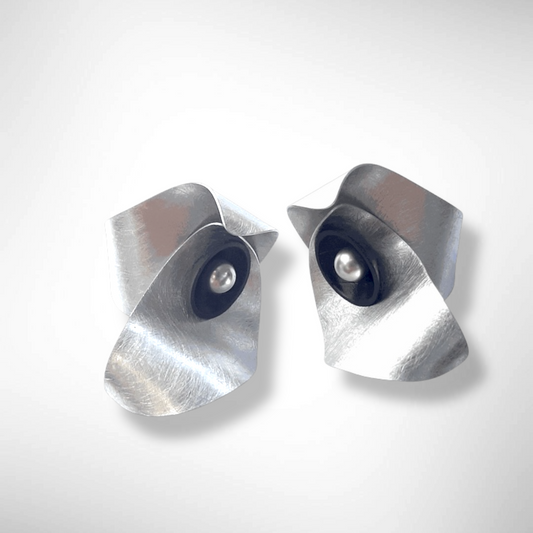 PULSE 2 Medium Sized Undulating Aluminum Post Earrings from the SOUND Collection with Recycled Record Vinyl and Simulated Pearls