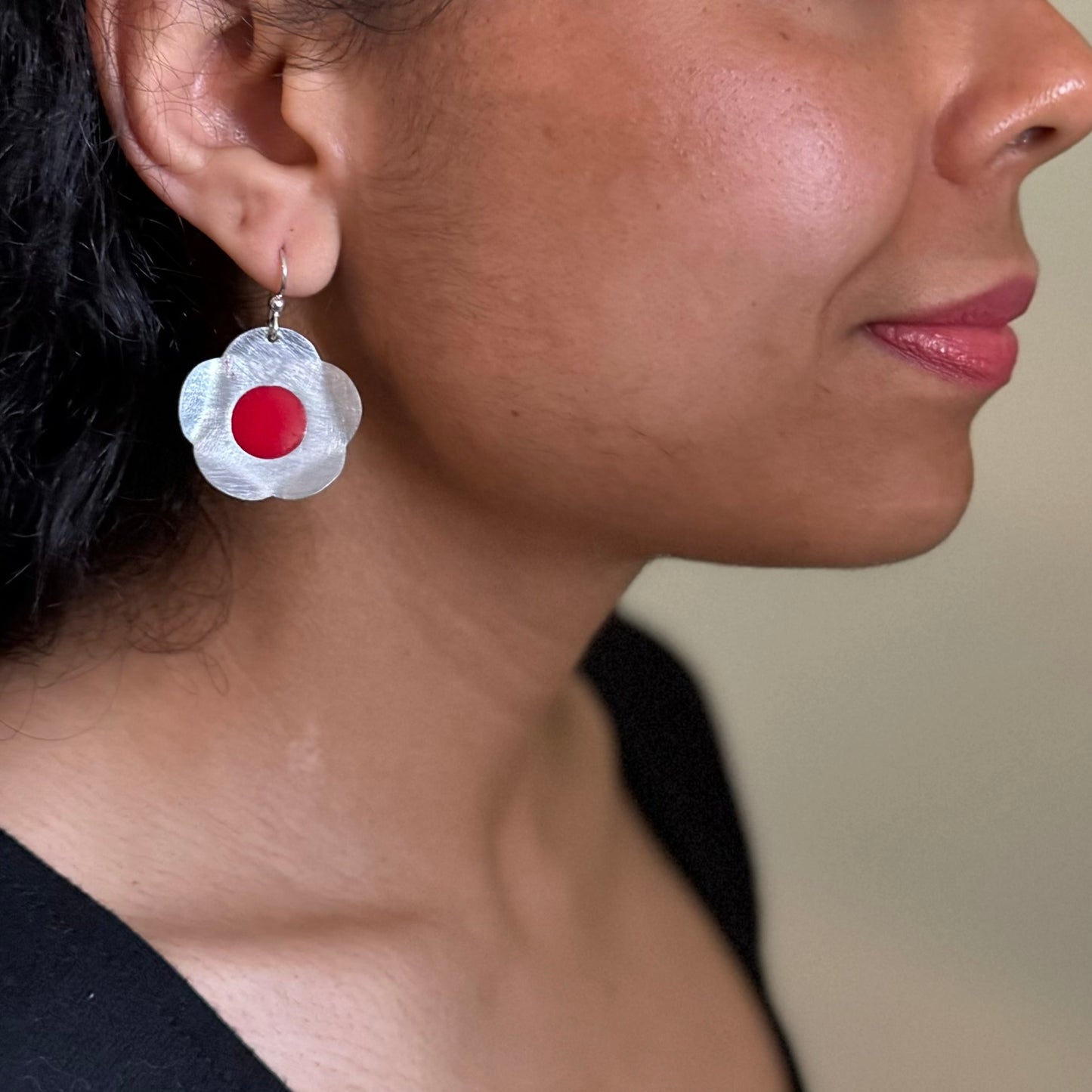 POPPY 2 Small Flower Earrings