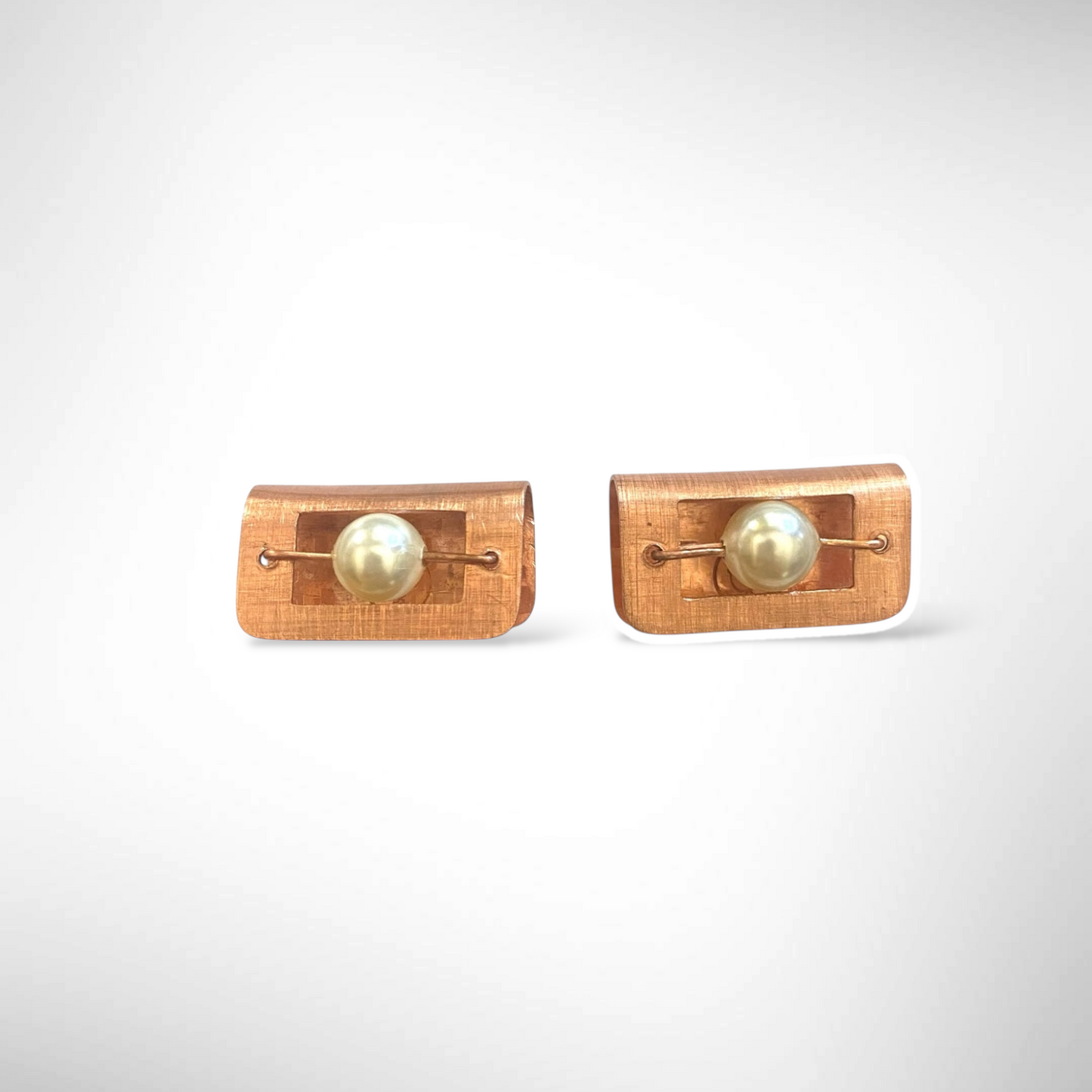 BOOK Small Horizontal Post Earrings