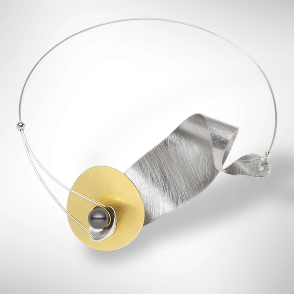 WIND - Short Wavy Artistic Metal Statement Necklace