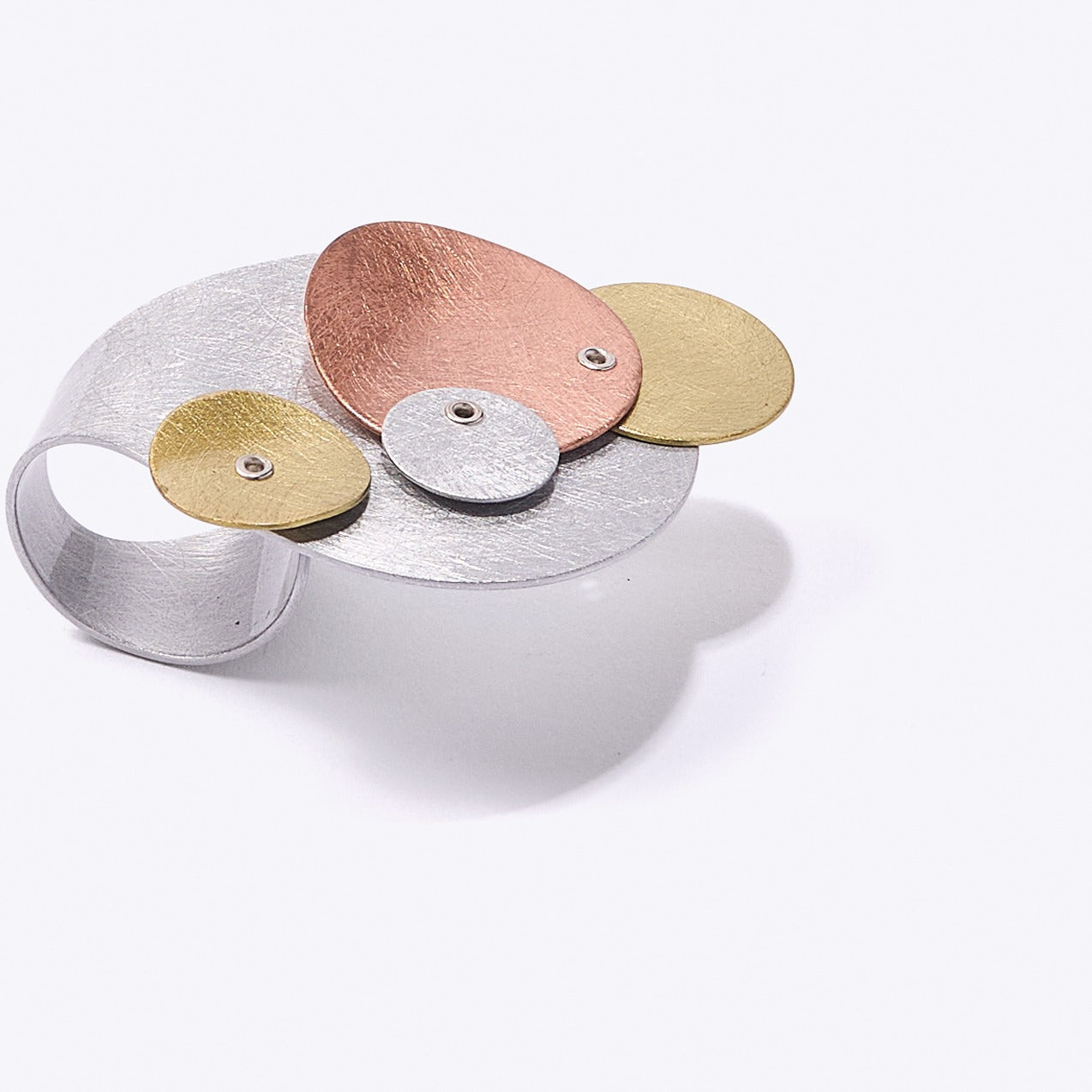 TICKLE 1 Adjustable Cross Finger Statement Ring