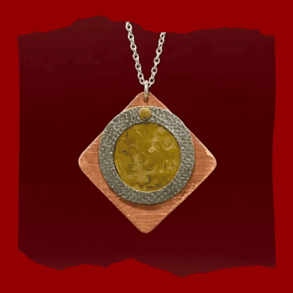 SECRET MESSAGE Hidden Heart necklace