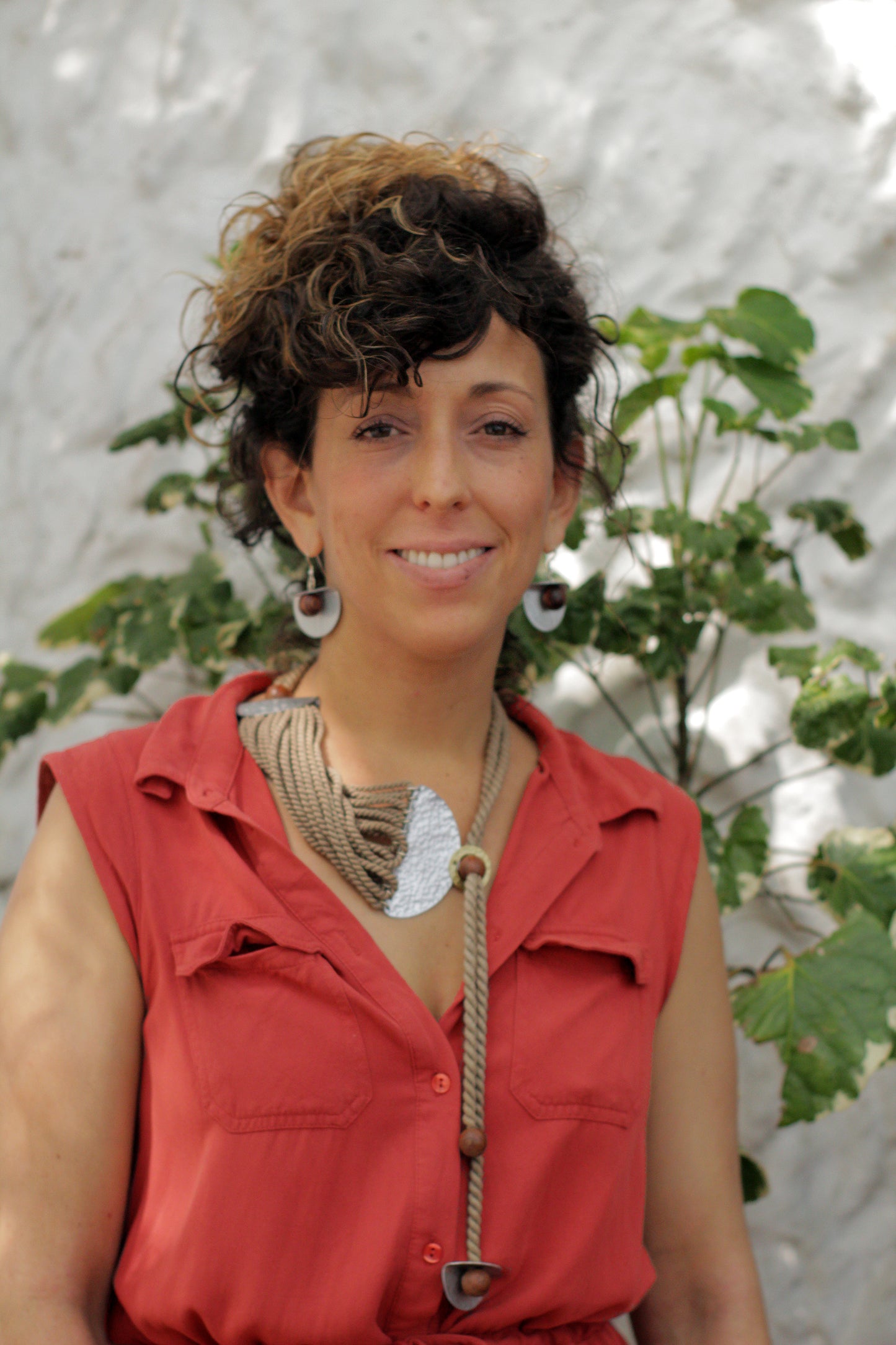 DOLORES Adjustable, Fold over, Thread and Wood Necklace