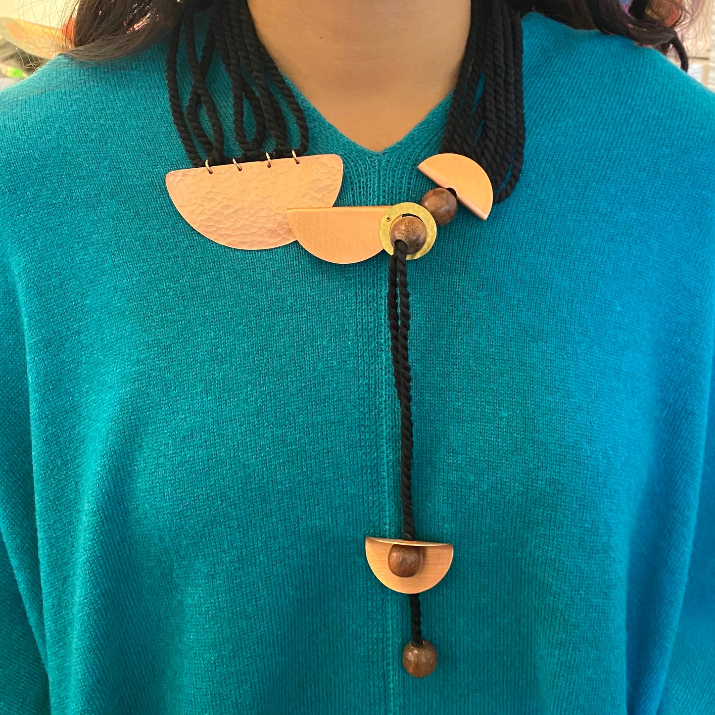 TERESA Casual Adjustable Art Expressions Necklace