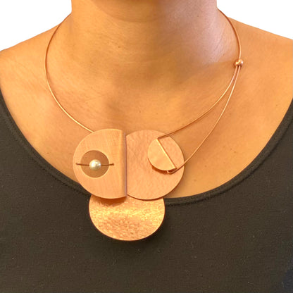 AXIS FOLD Medium Metal Focal Statement Necklace with Front Closure with Simulated Pearl