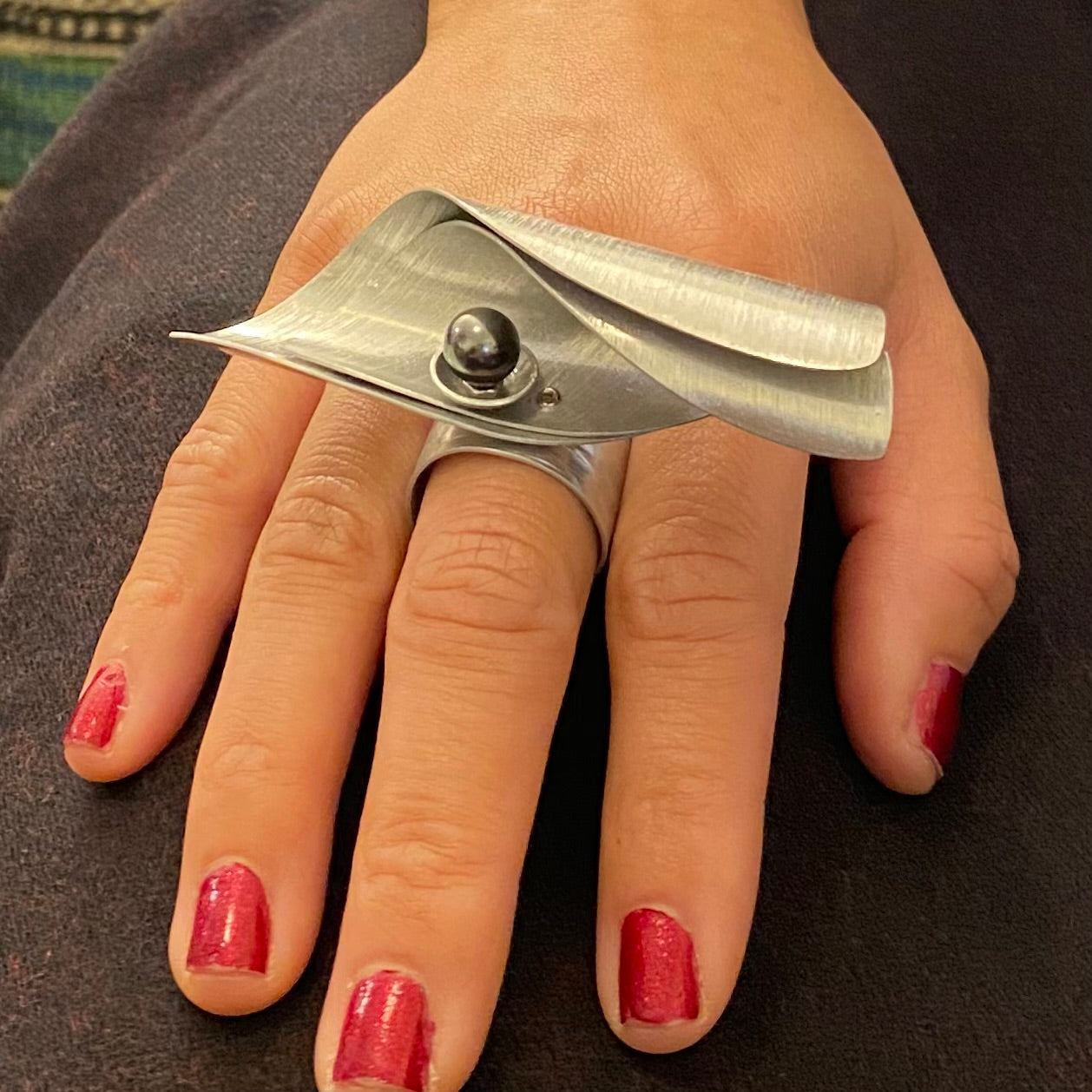 BREAK Double Wave Cross Finger Adjustable Ring with simulated Pearl from the WATER Collection